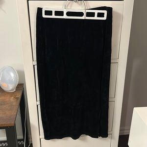 BABATON Black Velvet Skirt Size M